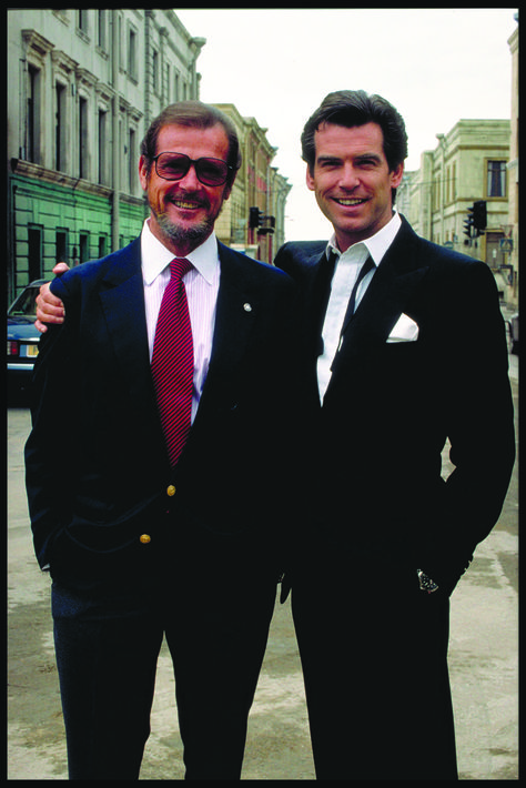 Roger Moore and Pierce Brosnan - Both played James Bond 007 Style, James Bond Actors, Don Corleone, George Lazenby, Men In Suits, John Barry, James Bond Style, Timothy Dalton, Best Bond