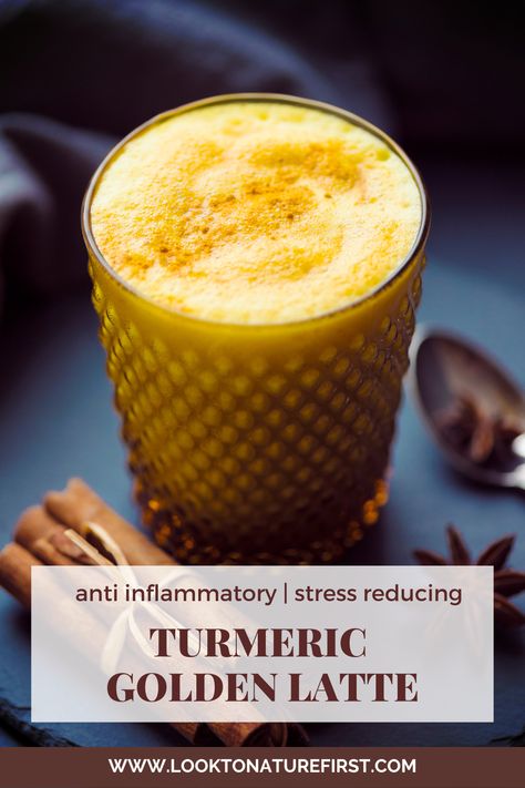 Turmeric Coffee Recipe, Golden Milk Recipe Turmeric, Turmeric Coffee, Golden Latte, Golden Milk Recipe, Turmeric Drink, Healthy Juice Drinks, Benefits Of Turmeric, Turmeric Milk