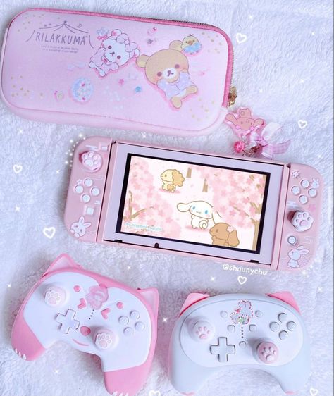 #kawaii #aesthetic Fancy Keyboard, Rune Factory 5, Aesthetic Island, Office Things, Kawaii Products, Desk Organisation, Pink Games, Kawaii Games, Rune Factory