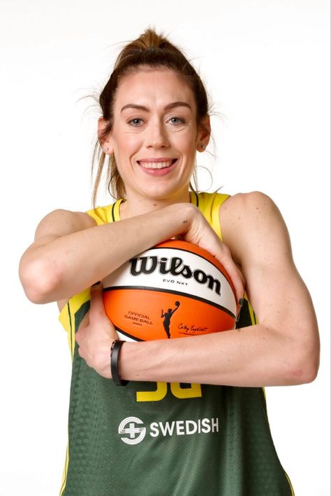 Breanna Stewart #30, Seattle Storm Breanna Stewart, Girl Basketball, Women's Basketball, Western Conference, Basketball Girls, National Basketball Association, March Madness, Basketball Team, Wnba