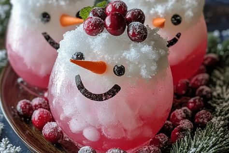 Bring holiday magic to your table with Frosty the Snowman Punch! A creamy, festive punch that's perfect for Christmas parties. Orange Pineapple Cake Recipe, Creamy Garlic Butter Sauce, Snowman Punch, Glazed Doughnuts Recipe, Caramel Apple Cider Recipe, Garlic Butter Lobster, Festive Punch, Orange Pineapple Cake, Butter Lobster