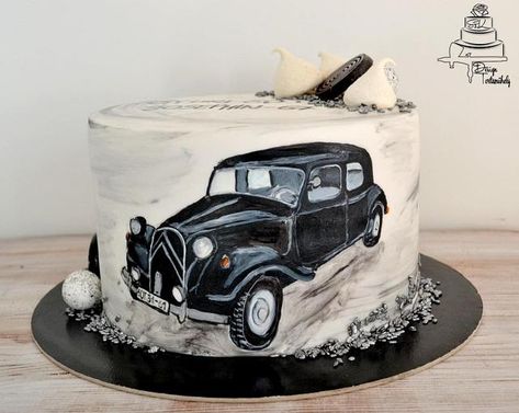 Old Citroen Car Cake Car Themed Cakes For Men, Classic Car Cakes For Men, Vintage Car Birthday Cake, Vintage Car Cakes For Men, Car Cake Ideas For Men, Car Grooms Cake, Car Cakes For Men Birthdays, Car Theme Cake For Men, Cake For Car Lover