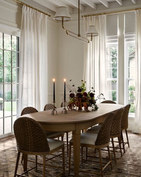 Hughes Oak Extension Dining Table – McGee & Co. Mcgee Dining Room, Studio Mcgee Dining, Extension Dining Table, Studio Mcgee, Dining Room Inspiration, Linear Chandelier, Farmhouse Dining, Formal Dining Room, Dining Room Design