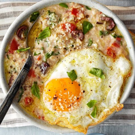 Savory Oatmeal Recipes, Family Meal Planning Healthy, Fresh Vegetable Recipes, Savory Oatmeal, Best Oatmeal, Healthy Family Meals, Quick Dinner Recipes, Tomato Recipes, Oatmeal Recipes