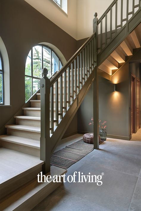 traphal, traphal ideeen, hal inrichting, hal, hal ontwerp Open Trap, Art Of Living, Daily Inspiration, Reno, Stairs, Villa