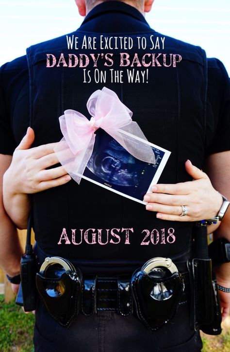 Police pregnancy announcement Police Pregnancy Announcement, Police Baby Announcement, Police Officer Baby, Police Baby, Cute Pregnancy Announcement, Happy Pregnancy, Baby Reveal Party, Baby Announcement Photos