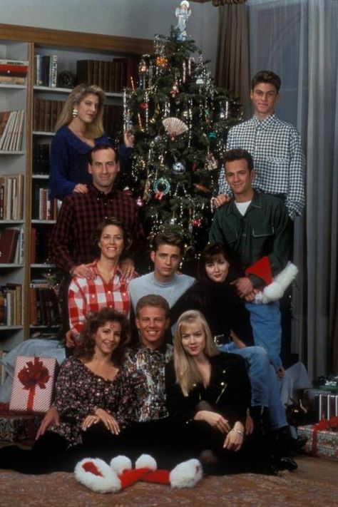 Christmas! Ian Ziering, Jason Priestley, Brian Austin Green, Christmas Episodes, Jennie Garth, Luke Perry, Tori Spelling, Shannen Doherty, Beverly Hills 90210