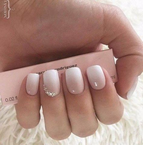 Wedding In Fall, Winter Wedding Nails, Wedding Day Nails, Bridal Nails Designs, Engagement Nails, Wedding Nail Art Design, Light Pink Nails, Wedding Nails For Bride, Wedding Nails Design