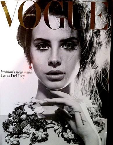 Lana del rey Lana Del Rey Fan, Vogue Magazine Covers, Magazine Vogue, Fashion Magazine Cover, Fashion Cover, Vogue Covers, Vogue Australia, Lana Del Ray, A Star Is Born