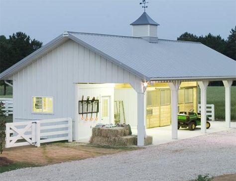 Small horse barn with storage                                                                                                                                                                                 More Small Horse Barn, Small Horse Barns, Small Barns, Horse Barn Designs, Horse Shelter, Dream Horse Barns, Horse Barn Plans, Small Barn, Barns Sheds