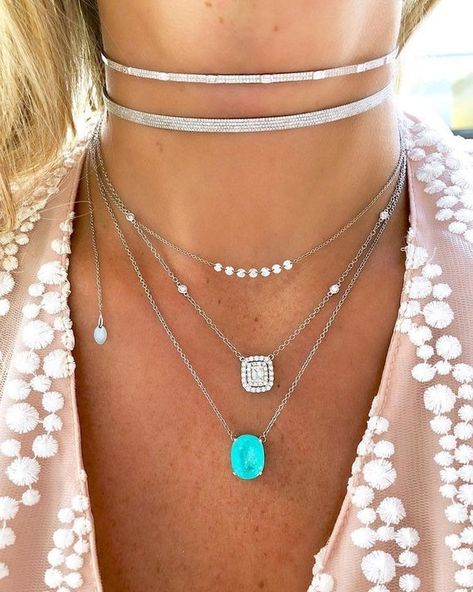 Paraiba Tourmaline Ring, Stars D'hollywood, Multi Gemstone Ring, Necklace Ideas, Paraiba Tourmaline, Tourmaline Jewelry, Solitaire Necklaces, Tourmaline Necklace, Emerald Necklace