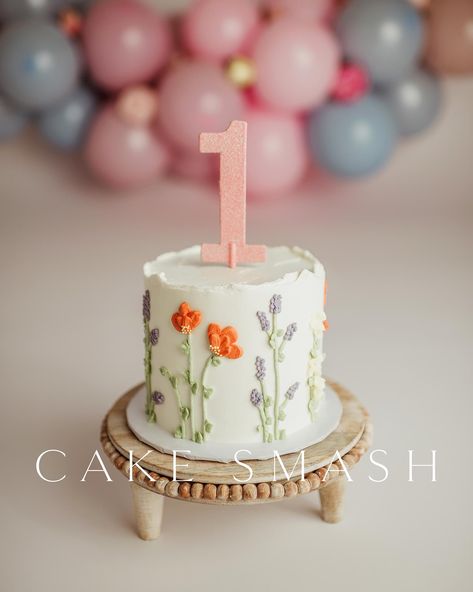 1st Birthday Cheesecake, Smash Cake Floral, 1st Birthday Tea Party Cake, Wildflower 1st Birthday Cake Smash, First Birthday Cake Floral, Whimsical One Year Birthday, Whimsical Smash Cake, 1st Birthday Flower Cake, Smash Cake Flowers