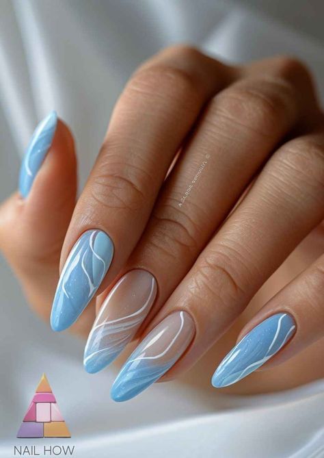 White And Dusty Blue Nails, Pale Blue And White Nails, Baby Blue And White Nails Designs, Blue Grad Nail Ideas, Light Blue Nail Ideas Art Designs, Light Blue Nails Designs Ideas, Baby Blue Acrylic Nails Designs Ideas, Blue Nail Ideas For Summer, Almond Shaped Nails Blue