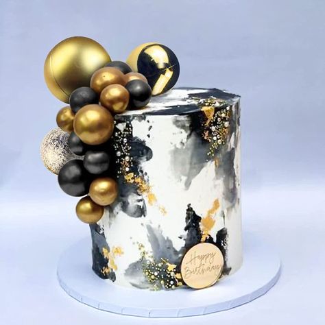 1920s Cake, Black And Gold Birthday Cake, Birthday Cake Black, Gold Cake Decorations, Black And Gold Cake, Sorbet Ice Cream, 40th Cake, Gold Birthday Cake, 50th Cake