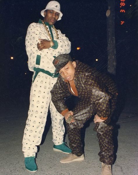 97th Vintage on Twitter: "MCM & Louis Vuitton, 1986 https://t.co/qqpjgN3zCh" Dapper Dan 80s, Harlem Fashion, Anti Consumerism, Jamel Shabazz, Look Hip Hop, Hiphop Culture, Cultura Hip Hop, History Of Hip Hop, Mode Hip Hop