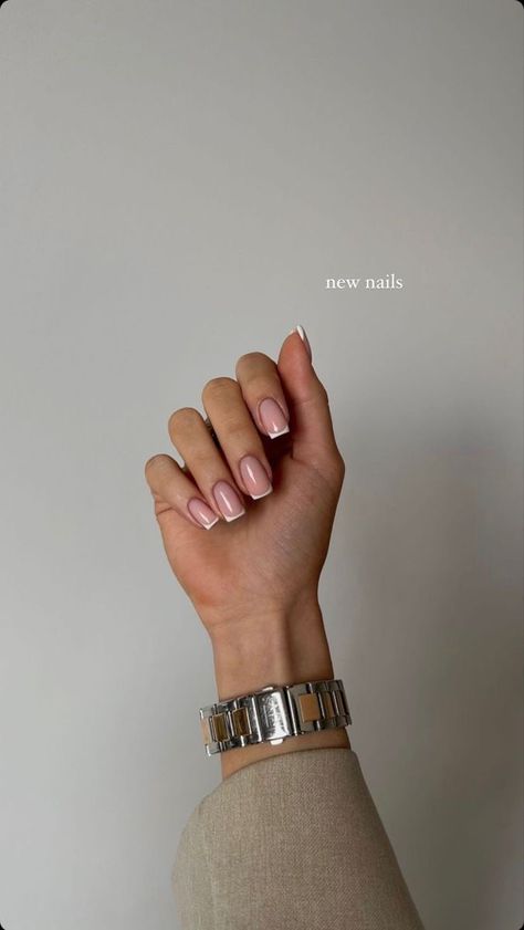 Short Classy Nails, Old Money Nails, Sophisticated Nails, Money Nails, Natural Nails Manicure, Popular Nail Colors, Minimal Makeup Look, Look Rich, Subtle Nails