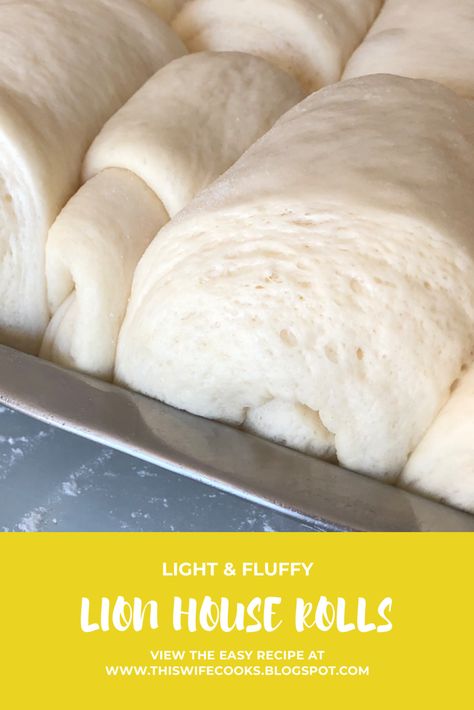 Deliciously fluffy and delicious. Lion House Rolls, Rolls Bread, Lion House, Homemade Rolls, Easy Rolls, Biscuit Bread, Yeast Breads, Sweet Cornbread, Bread Recipes Sweet