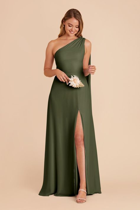 Green Olive Bridesmaid Dresses, Olive Green Maid Of Honor Dress, Sage Green Elegant Dress, Emeral Green Dress, Elegant Bridesmaid Dresses Fall, Enchanted Forest Wedding Dress Bridesmaid, Olive Green Long Dress, Green Long Dress Wedding, Maid Of Honor Dresses Green