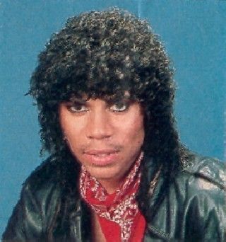 I'm sorry. I just never saw the appeal of Jheri curls. 80's Hairstyle, Jheri Curl, Corey Feldman, Using A Curling Wand, Getting A Perm, Jerry Curl, Mullet Haircut, Curly Ponytail, Black Actors