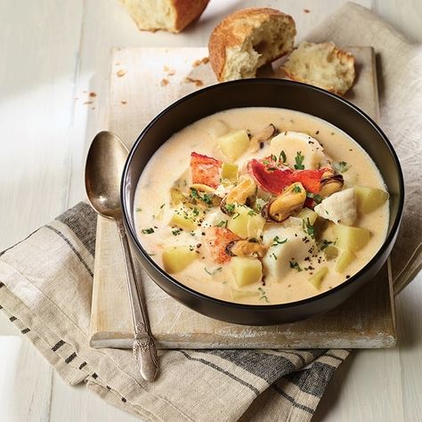 Slow cooker Nova Scotia seafood chowder. Very nice combination of seafood and vegetables cooked in slow cooker.Simple,easy and tasty chowder. Seafood Chowder Recipe Crockpot, Chowder Recipes Crockpot, Canadian Living Recipes, Chowder Recipes Seafood, Fish And Vegetables, Fish Chowder, Seafood Chowder, Chowder Recipe, Seafood Stew