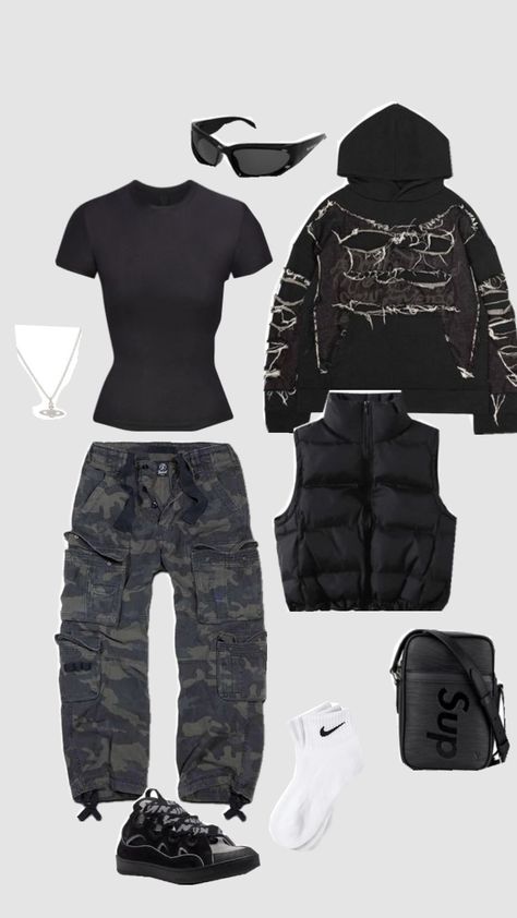 Opuim Outfit, 0piumcore Outfit, Opiumcore Outfits, Cutesy Outfits, Cutesy Outfit, Calm Fits, Brand Ideas, Black Uggs, Light Jeans