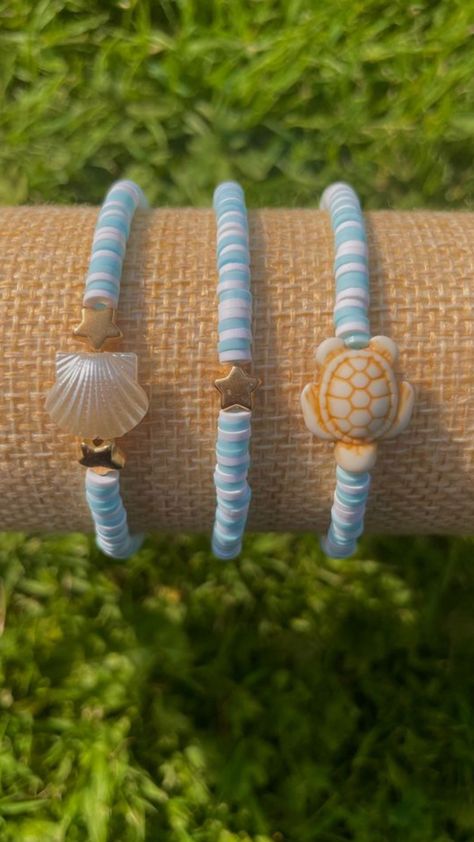 Cute Clay Bead Bracelets, Make Clay Beads, Clay Bead Bracelets, Scrolling Through Pinterest, Clay Bead Necklace, Cute Friendship Bracelets, Preppy Bracelets, Preppy Jewelry, Pretty Jewelry Necklaces