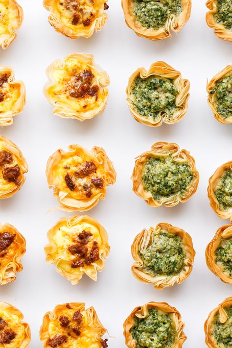 Mini Quiches made a perfect party appetizer, filled with any manner of add-ins including pesto or chorizo. Quiche Bites, Bridal Brunch Food, Mini Quiche Recipes, How To Cook Chorizo, Phyllo Cups, Mini Quiches, Brunch Food, Brunch Drinks, Breakfast Party