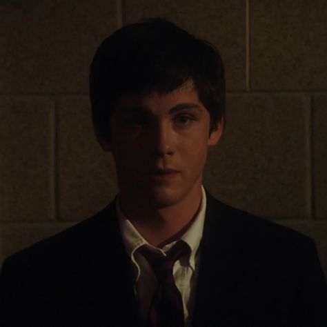 Charlie Kelmeckis, Perks Of A Wallflower, Perks Of Being A Wallflower Quotes, Foto Top, The Perks Of Being, Logan Lerman, Perks Of Being A Wallflower, Angel Face, The Secret History