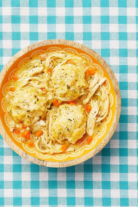 chicken and dumpling Chicken And Dumplings Canned Biscuits, Pioneer Woman Chicken And Dumplings, Potato Dumplings Recipe, Pioneer Chicken, Pioneer Woman Recipe, Slow Cooker Chicken And Dumplings, Dutch Oven Chicken, Homemade Chicken And Dumplings, Potato Dumplings