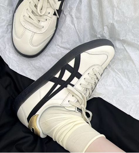 Asian Shoes Fashion, Unique Shoes Sneakers, Japanese Sneakers, Aesthetic Asics Shoes, Acubi Sneaker, Japanese Shoes, Cool Sneakers, Asics Low-top Sneakers For Streetwear, Asics Skate Shoes For Streetwear