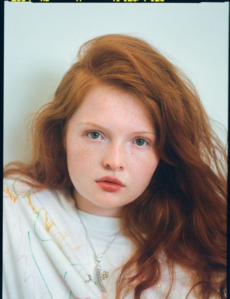 Redhead Face Claim, Tess Mcmillan, Sophie Dahl, Harley Weir, Lara Stone, Spoiled Kids, Clubbing Aesthetic, Vogue Germany, Body Reference