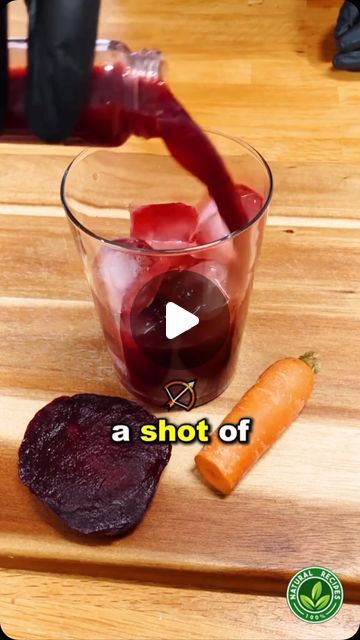 Detoxifying Juice Recipes, Beetroot And Carrot Juice, Beetroot Smoothie, Beetroot Juice Recipe, Beetroot Juice, Feeling Sluggish, Liver Function, Carrot Juice, Diet Guide