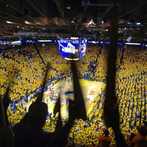 "Warriors Ground, Oracle Arena" Golden Warrior Aesthetic, Warrior Aesthetic, Basketball Arena, Golden Warriors, Oracle Arena, Warriors Game, Warriors Basketball, Sports Media, Viewing Party