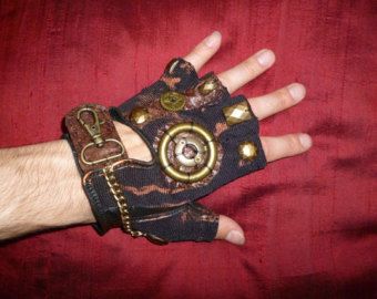 MENS "Steampunk"- Moonhoar Monster Glove S, M, L, XL, XXL Monster Gloves, Steampunk Gloves, Mens Steampunk, Steampunk Images, Steampunk Items, Striped Gloves, Green Gloves, Punk Pins, Steampunk Cosplay