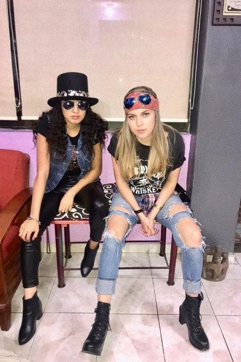 Axl Rose And Slash Costume Halloween Couples, Slash Axl Rose Costume, Slash Halloween Costume Women, 80 Rock Outfits, Axl Rose Halloween Costume, Slash And Axl Costume, Rock Halloween Costumes Women, Halloween Costumes Rockstar, Slash Halloween Costume