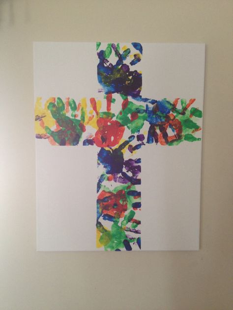 Hand print cross I used my children's hands to make:-) Thumbprint Crafts, Art Auction Projects, Resurrection Day, Easter Preschool, Bible School Crafts, Kids Christmas Ornaments, Cross Crafts, Footprint Art, Cross Art