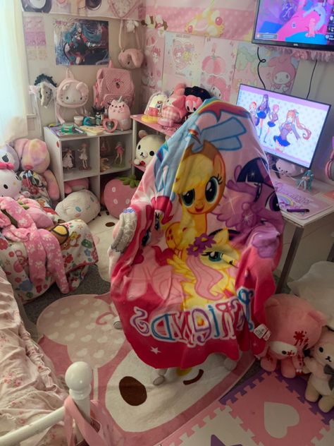 Mlp Room, Kawaii Room Ideas, Kawaii Bedroom, Hello Kitty Rooms, Pink Room Decor, Cute Bedroom Ideas, Room Deco, Room Goals, Cute Room Ideas