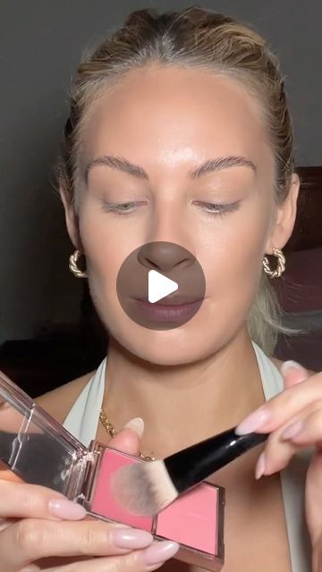 KELLSIE BAIN on Instagram: "Your daily dose of makeup 💕💫" Mother Of Bride Makeup Tutorial, Natural Makeup Strawberry Blonde, Make Up How To, The Best Makeup Products, Makeup After 40 How To Apply, Eye Makeup 2024 Trends, Natural Looking Makeup Tutorial, Make Up To Look Younger, People Doing Makeup