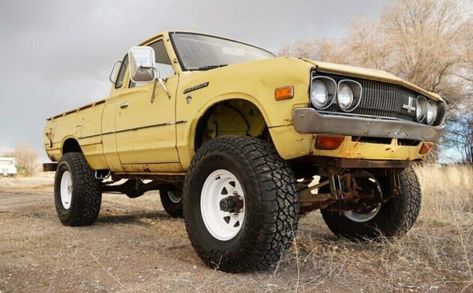 This 1977 Datsun King Cab 4x4 pickup is a runner and a cheaper alternative to the white-hot Toyota Hilux of the same vintage. Vintage Toyota Pickup, Small Pickups, Datsun Pickup, Nissan Trucks, Mini Trucks, Toyota Hilux, Wheels And Tires, Mellow Yellow, Classic Trucks