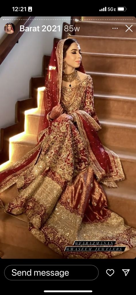 Baraat Dress Pakistani Bridal Wear, Red Bridal Lehenga Pakistani, Nikkah Outfit, Asian Attire, Bridal 2023, Bridal Sharara, Pakistani Bridal Hairstyles, Casual Bridal Dress, Pakistani Bridal Lehenga