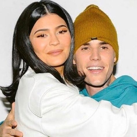 jane on Twitter: "JUSTIN BIEBER AND KYLIE JENNER. YALL SEE THAT POWER?… " Kylie Jenner Justin Bieber, Kim Kardashian Photoshoot, Justin Bieber Family, Kylie Travis, Summer Outfits Minimalist, Outfits Minimalist, Justin Hailey, Kylie J, Justin Bieber Pictures