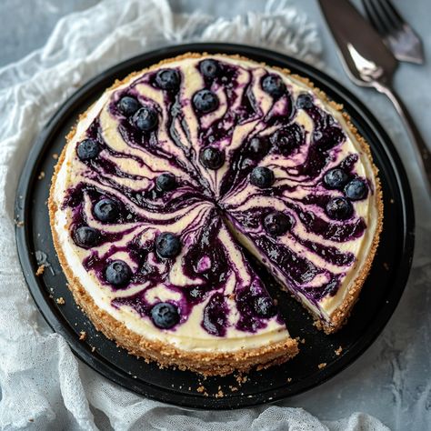 Blueberry White Chocolate Cheesecake, White Chocolate Blueberry Cheesecake, Chocolate Blueberry Cheesecake, Blueberry White Chocolate, Chocolate Blueberry, White Chocolate Cheesecake, Blueberry Sauce, Blueberry Desserts, Blueberry Cheesecake