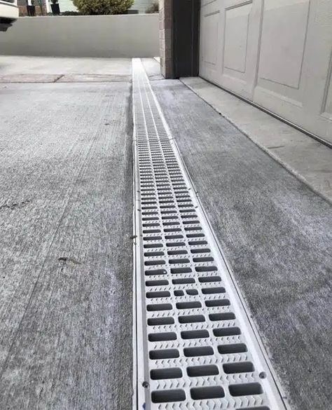 What You Need to Know About Selecting the Right Garage Trench Drain - Swiftdrain Trench Drain Systems Garage Floor Drain Ideas, Driveway Drain, Gutter Drainage, Drainage Grates, Trench Drain Systems, Backyard Drainage, Yard Drainage, Patio Remodel, Trench Drain