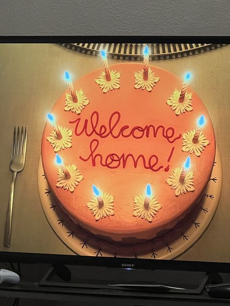 Caroline Theme Party, Coraline Themed Dinner, Coraline Welcome Home Cake, Caroline Cake, Coraline Birthday Ideas, Welcome Home Cake Ideas, Coraline Birthday Party Ideas Decoration, Coraline Cake Ideas, Welcome Home Cake