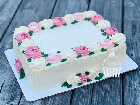 Sheet Cake With Roses, Rectangular Birthday Cake Ideas, Square Cakes Design, Square Floral Cake, Square Cake Designs Simple, Rectangle Cake Designs, Sheet Cakes Decorated Birthdays, Flower Sheet Cake, Simple Sheet Cake Designs