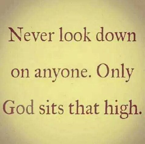 So true. Look down only to help the other person up. Humble Quotes, Can I Get An Amen, Instagram Profil, Do Unto Others, Video Love, Christian Quotes Inspirational, Prayer Quotes, Religious Quotes, Quotable Quotes