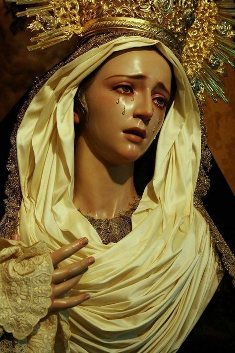 Jesus Art Drawing, Virgin Mary Art, Mother Mary Images, Baroque Painting, Jesus Tattoo, Rennaissance Art, Mary Statue, Our Lady Of Sorrows, The Virgin Mary