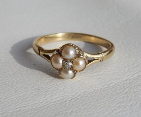 Bridgerton Ring, Victorian Engagement Rings, Pearl Engagement Ring, Mom Ring, Edwardian Jewelry, Pearl And Diamond Ring, Jewelry Lookbook, Vintage Jewels, Dream Jewelry