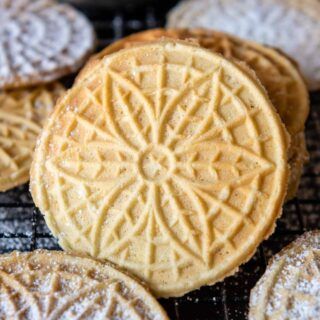 Gluten-Free Pizzelle Recipe (Crisp Italian Pizzelles) - MamaGourmand Gf Pizzelle Recipe, Gluten Free Pizzelle Recipe, Sandwich Cookies Filling, Pizzelle Recipe, Pizzelle Cookies, Easy Gluten Free Desserts, Gf Desserts, Gluten Free Flour, Cannoli