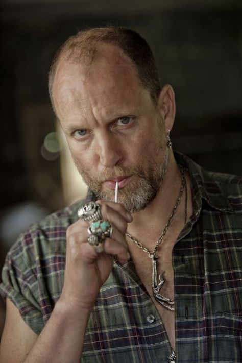 Still of  Woody Harrelson in Out of the Furnace (2013) Out Of The Furnace, Woody Harrelson, Actors Male, Jason Statham, Friends With Benefits, Hollywood Actor, Hollywood Celebrities, Famous Faces, Movie Theater